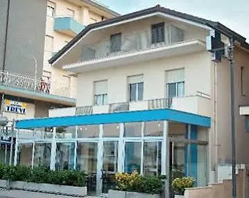 Hotel Trevi